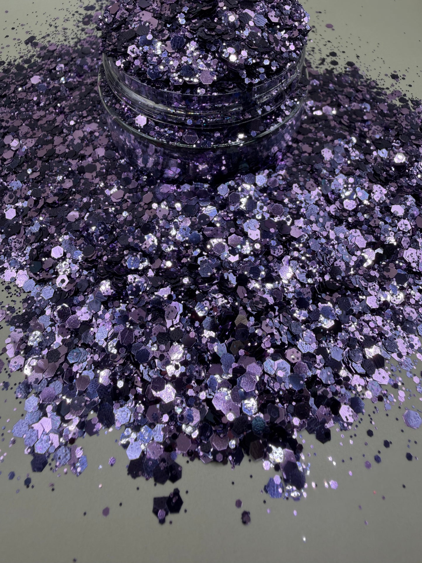 -Gothic Kiss - Custom Chunky Mixed Glitter (Limited)