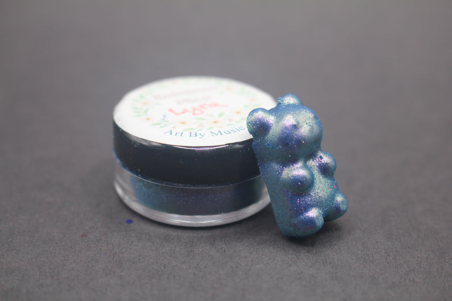 Glimmer Rainbow Mica: Lyra