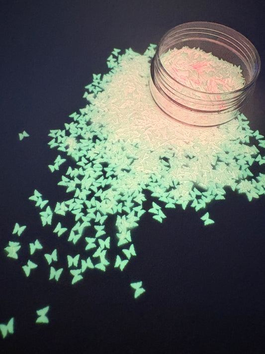 -Blossom Glow Moths- Pink Glowing Moth Additives