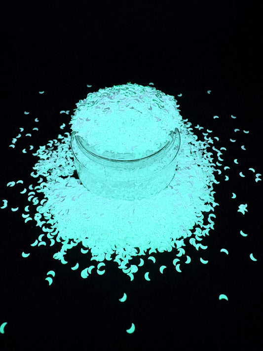 -Blue Eclipse- Magic Moons, Glow