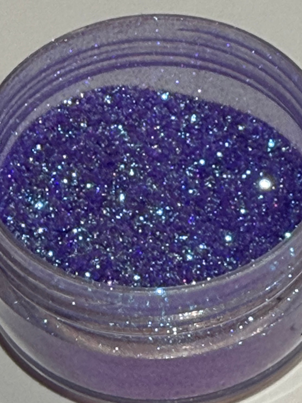 -Gil-galad- Eiliant Pigment with Hues of Violet and Teal