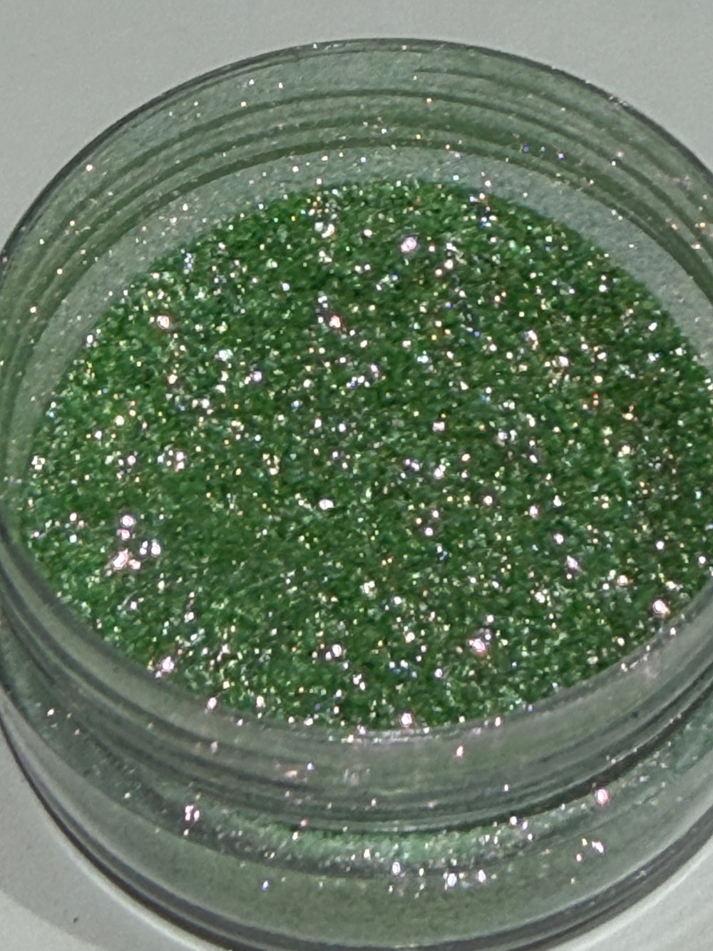 -Arwen- Eiliant Pigment with Hues of Green and Pink