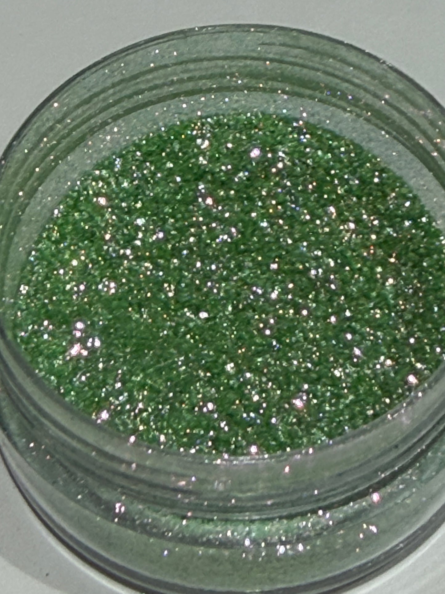 -Arwen- Eiliant Pigment with Hues of Green and Pink