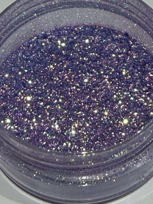 -Luthien- Eiliant Pigment with Hues Purple and Emerald
